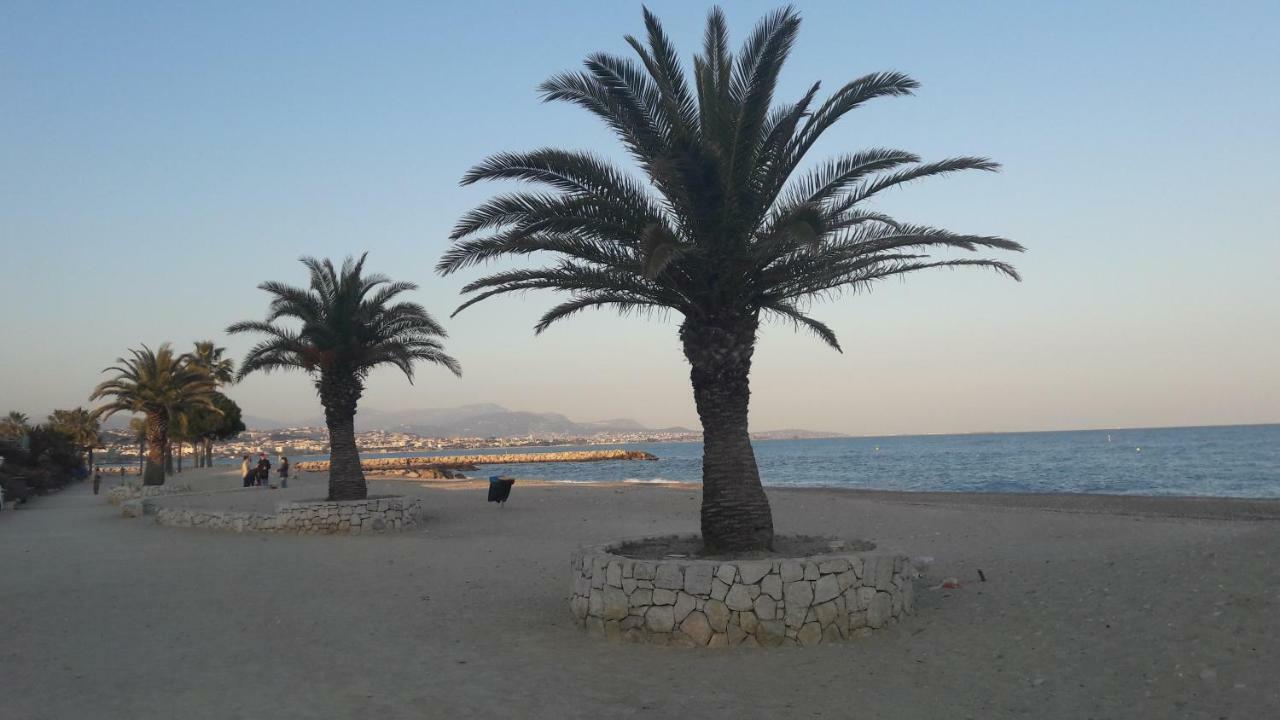 Appartamento AcquaMarina Villeneuve-Loubet Esterno foto