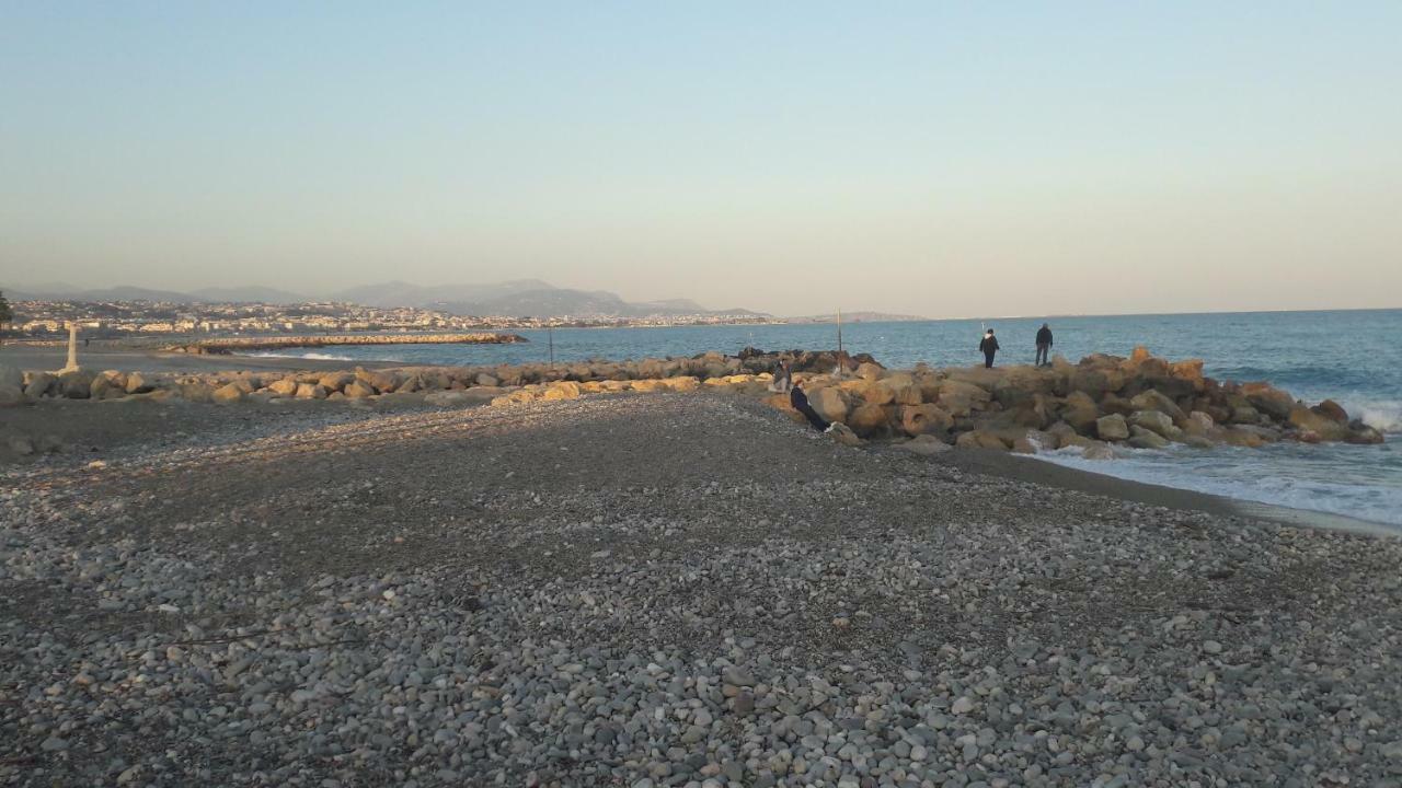 Appartamento AcquaMarina Villeneuve-Loubet Esterno foto